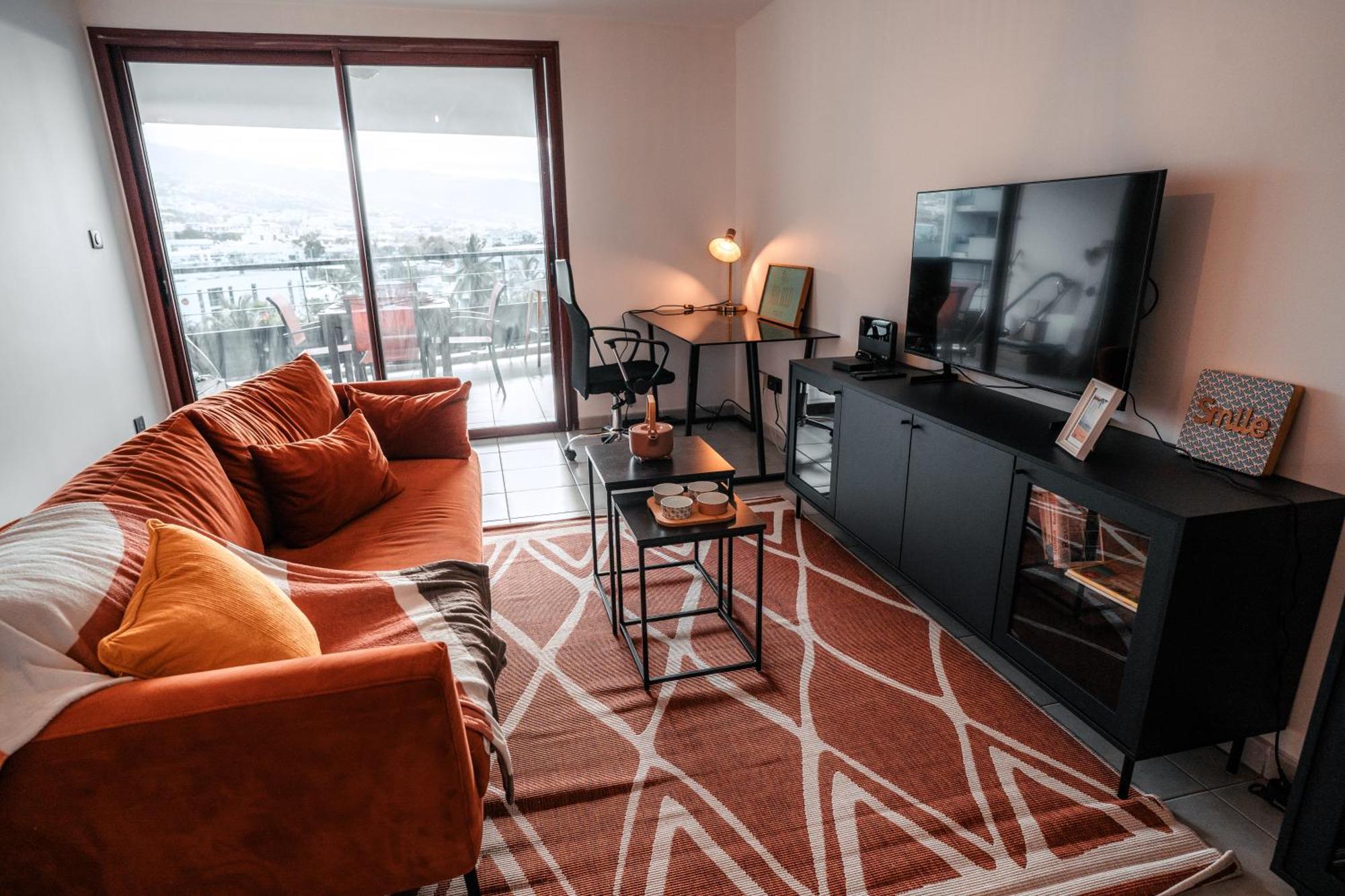 Appartement Moderne Et Elegant Saint-Denis Eksteriør billede